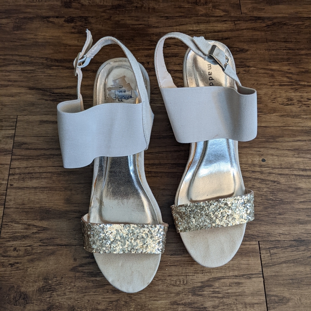 Madden Girl Wedges
